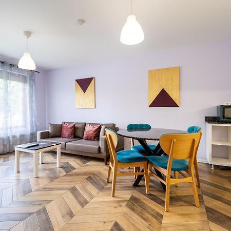 Sunny Apartment In Studentski Grad, Behind Unss 索菲亞 外观 照片