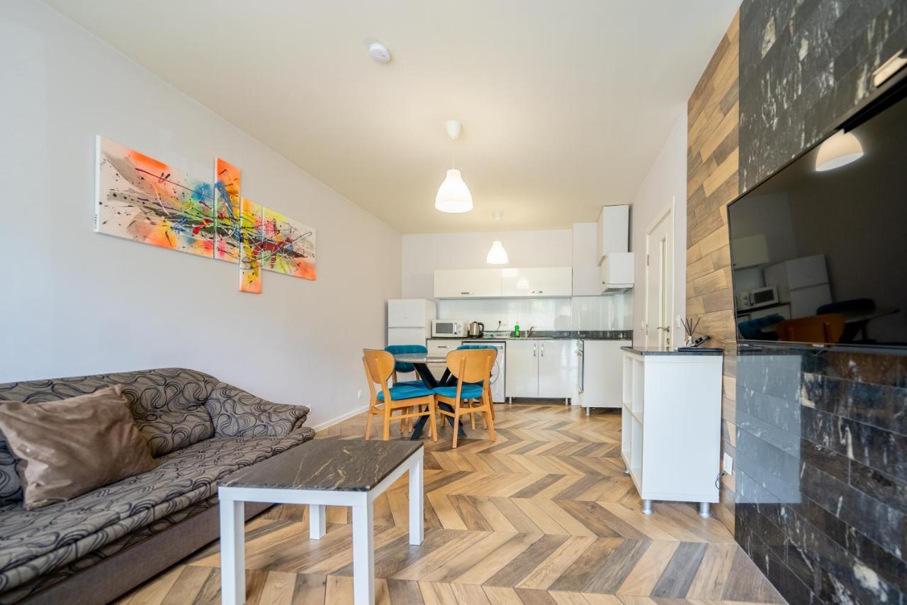 Sunny Apartment In Studentski Grad, Behind Unss 索菲亞 外观 照片