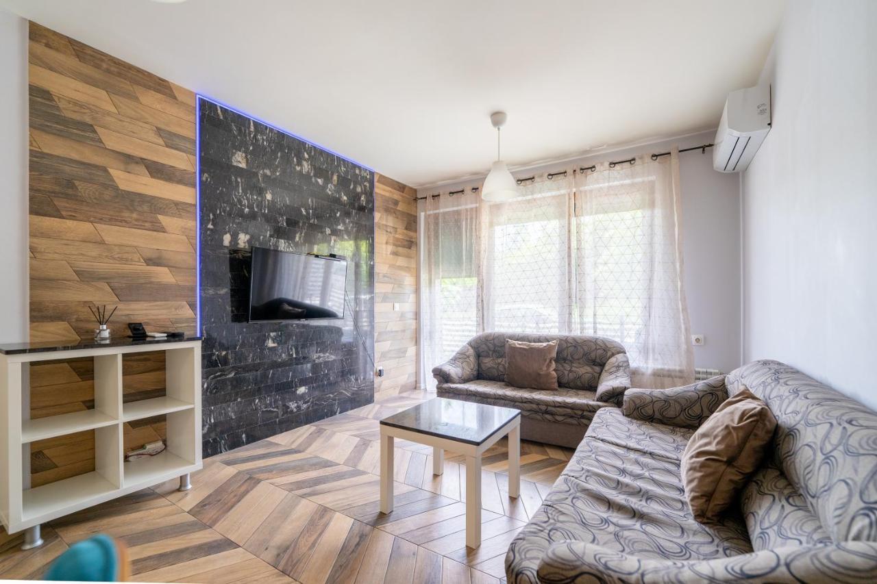 Sunny Apartment In Studentski Grad, Behind Unss 索菲亞 外观 照片