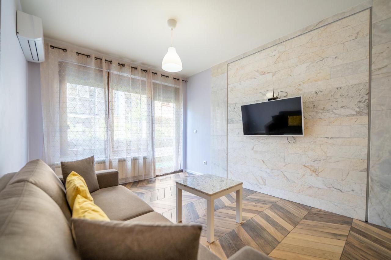 Sunny Apartment In Studentski Grad, Behind Unss 索菲亞 外观 照片