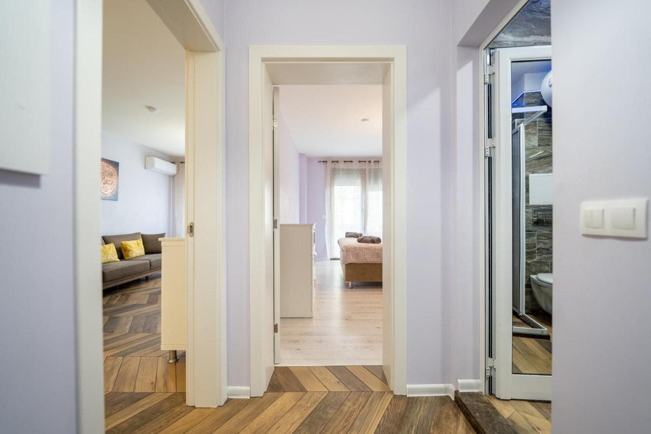 Sunny Apartment In Studentski Grad, Behind Unss 索菲亞 外观 照片